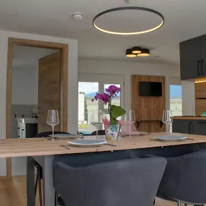 https://myquartier-city-chalets.soldenhotels.net